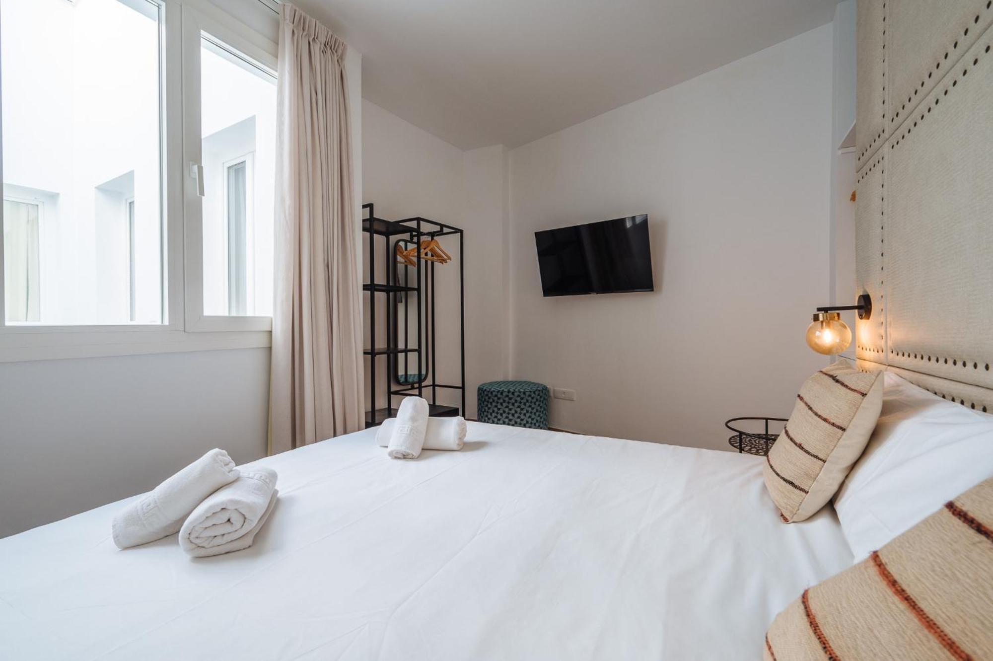 Ninesuites Cathedral Sevilla Bagian luar foto