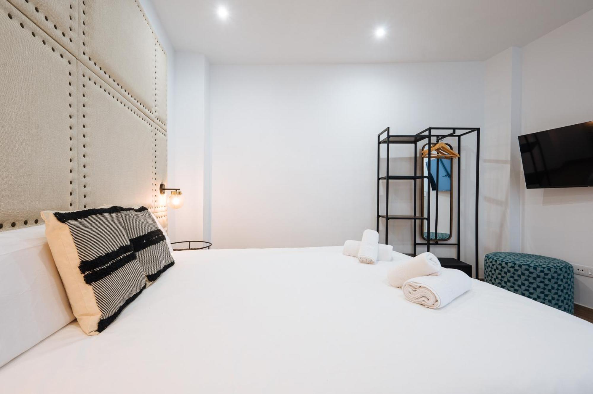 Ninesuites Cathedral Sevilla Bagian luar foto