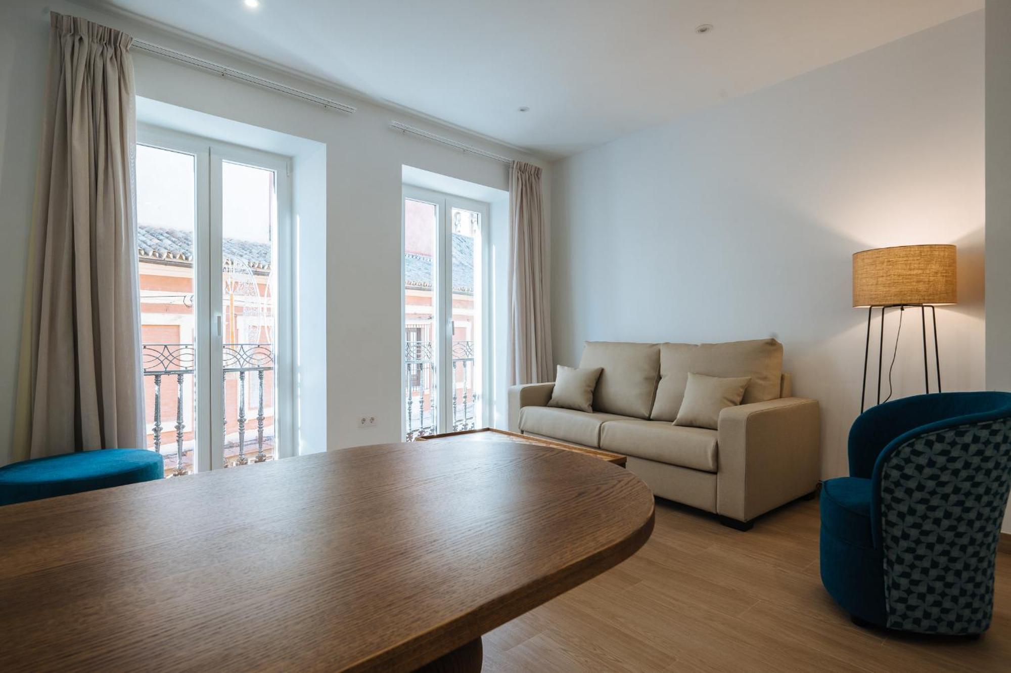 Ninesuites Cathedral Sevilla Bagian luar foto
