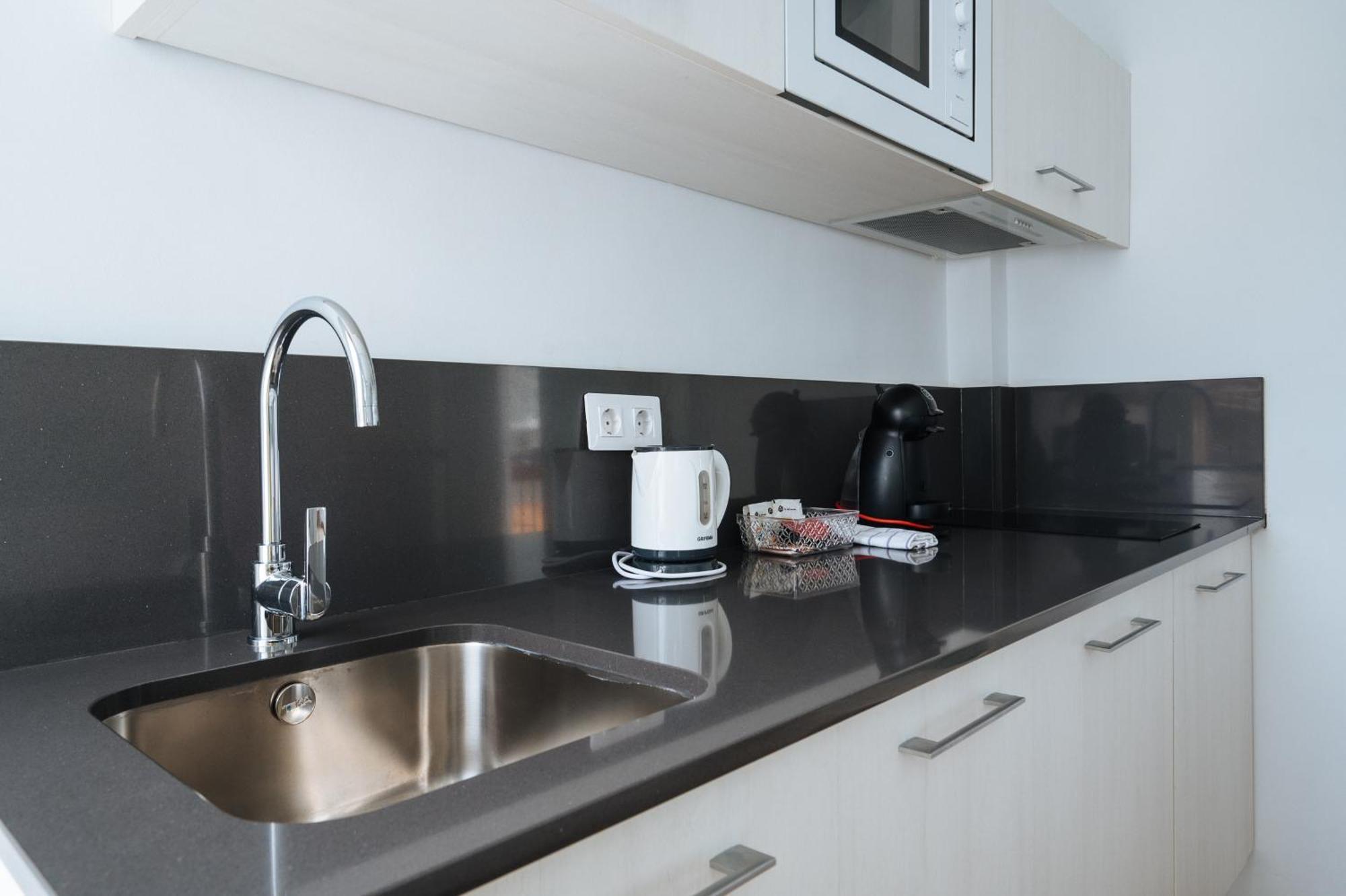 Ninesuites Cathedral Sevilla Bagian luar foto